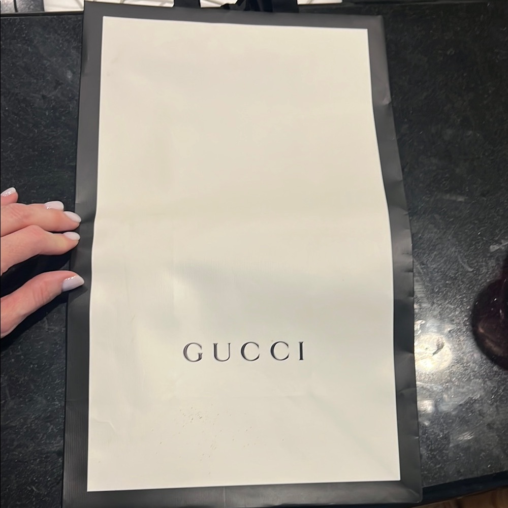 Gucci Shopping Bag